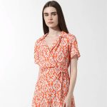 Trendy Ensemble Kurtis - Image 4